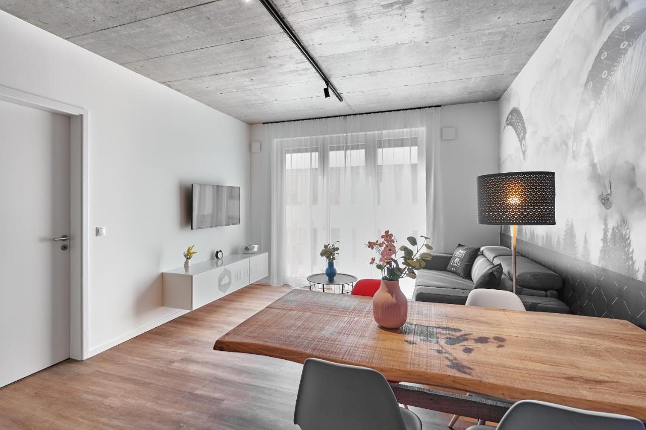 The Cloud Suite Apartments Freiburg im Breisgau Værelse billede